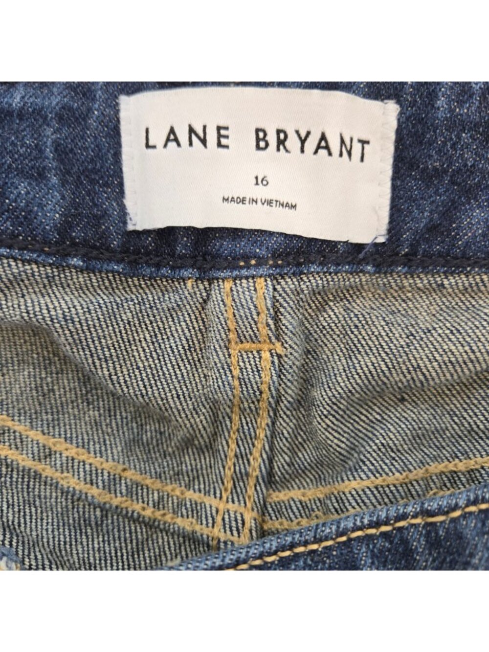 Lane Bryant Mid-Rise Boyfriend Flex Magic Waistband Jeans Size 16 - Picture 3 of 7